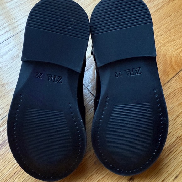 Zara Kids Navy Blue Patent Leather Ankle Boots Size EU 22 Size 6 Toddler - Picture 4 of 7